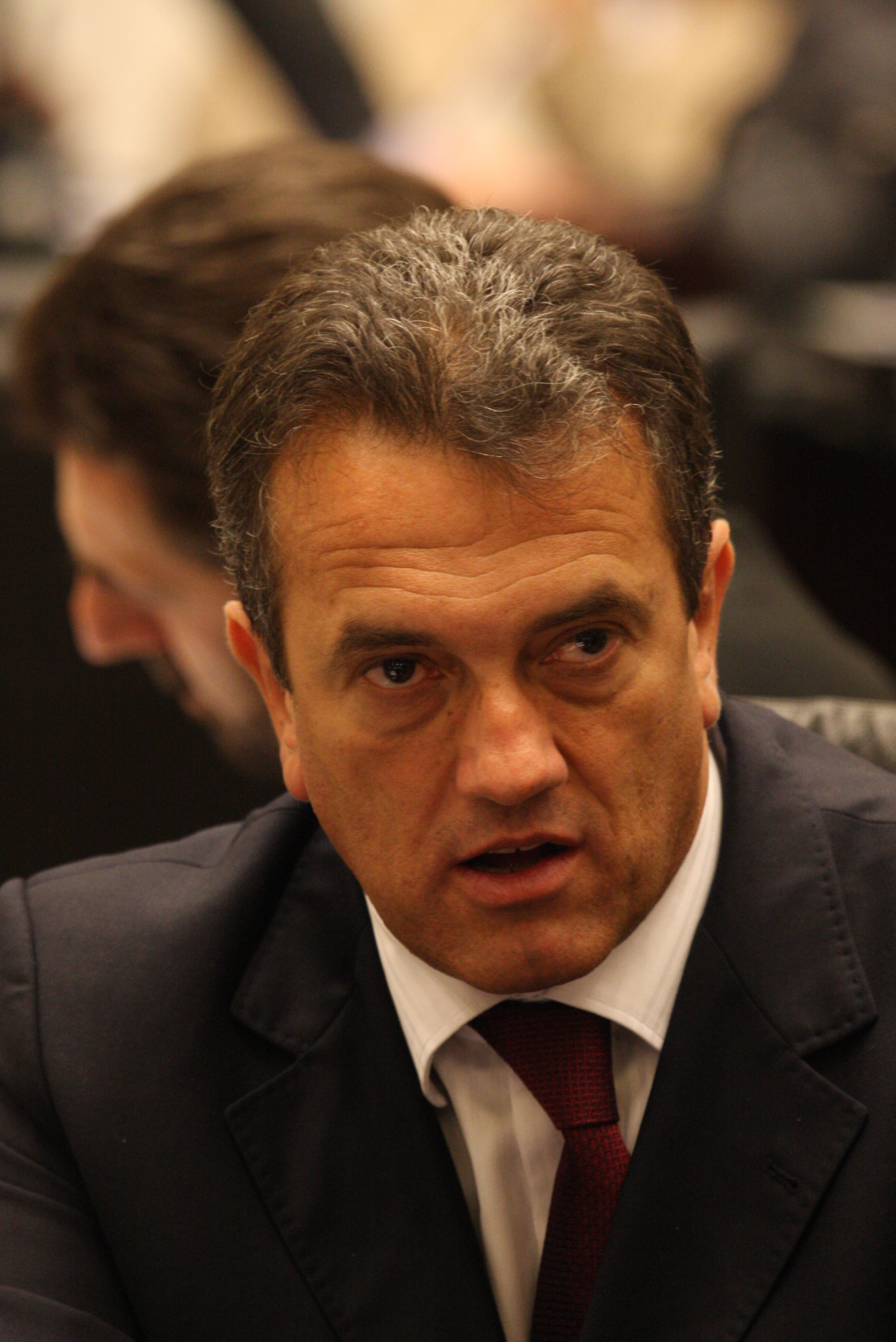 Assembleia Economiza R$ 232 Mil Com Revisão de Contratos e Novas Licitações