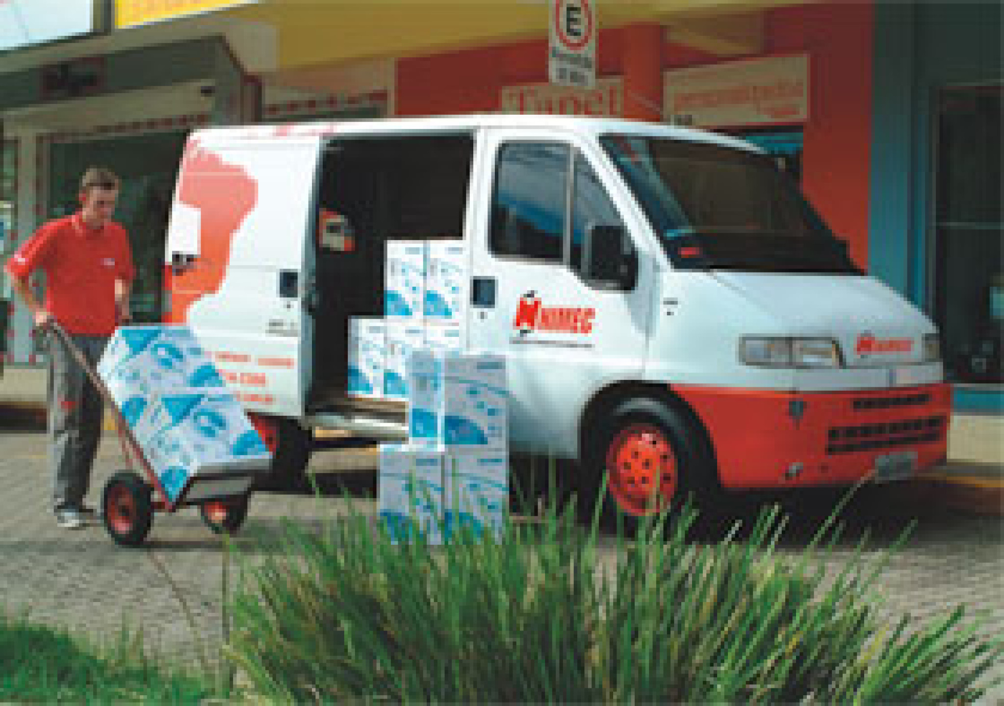 Entrega de Produtos Ou Prestação de Serviços Terá que Ser Com Hora Marcada