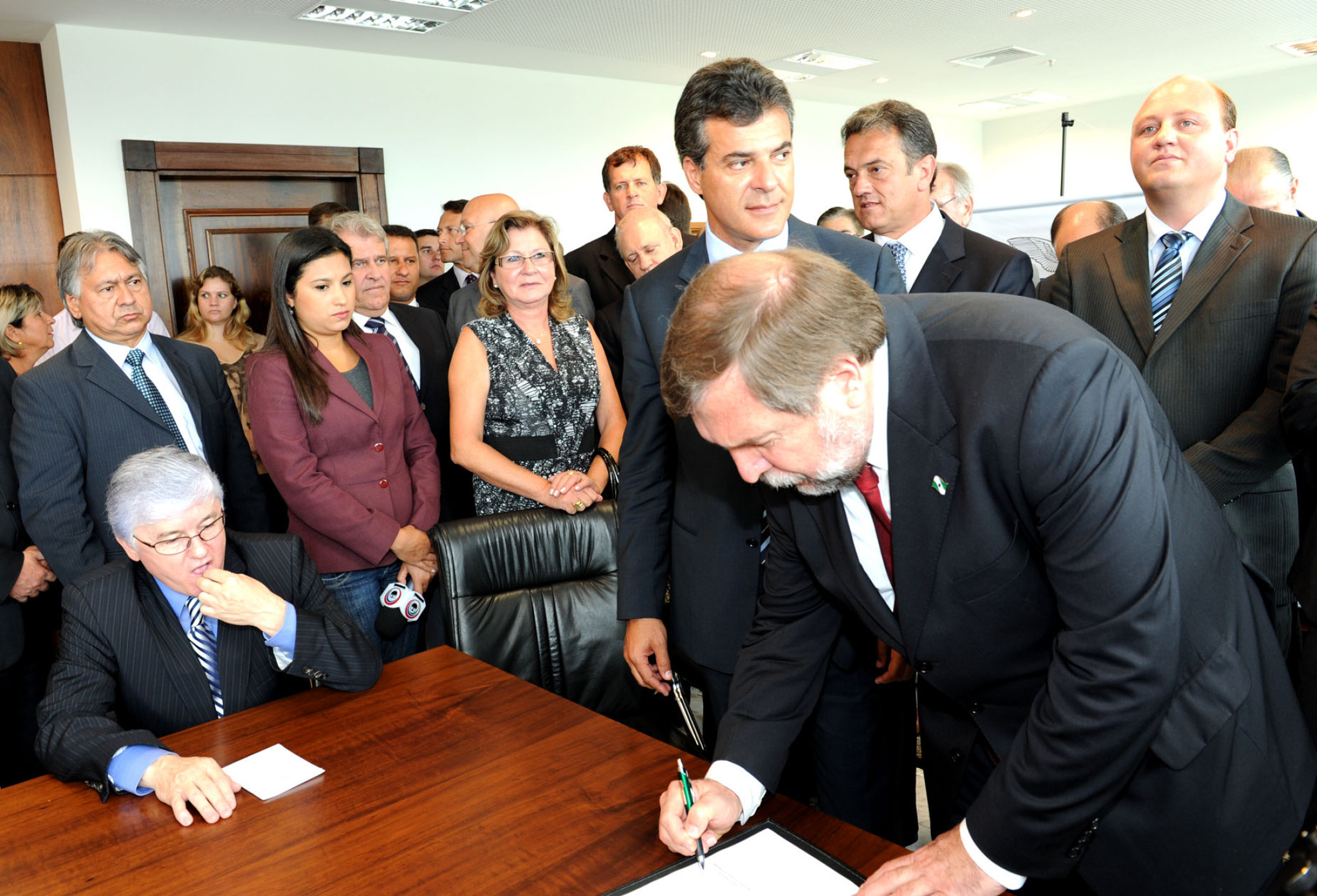 Plauto destaca que Reserva e Castro receberão R$ 3,5 milhões para ampliação e construção de escolas