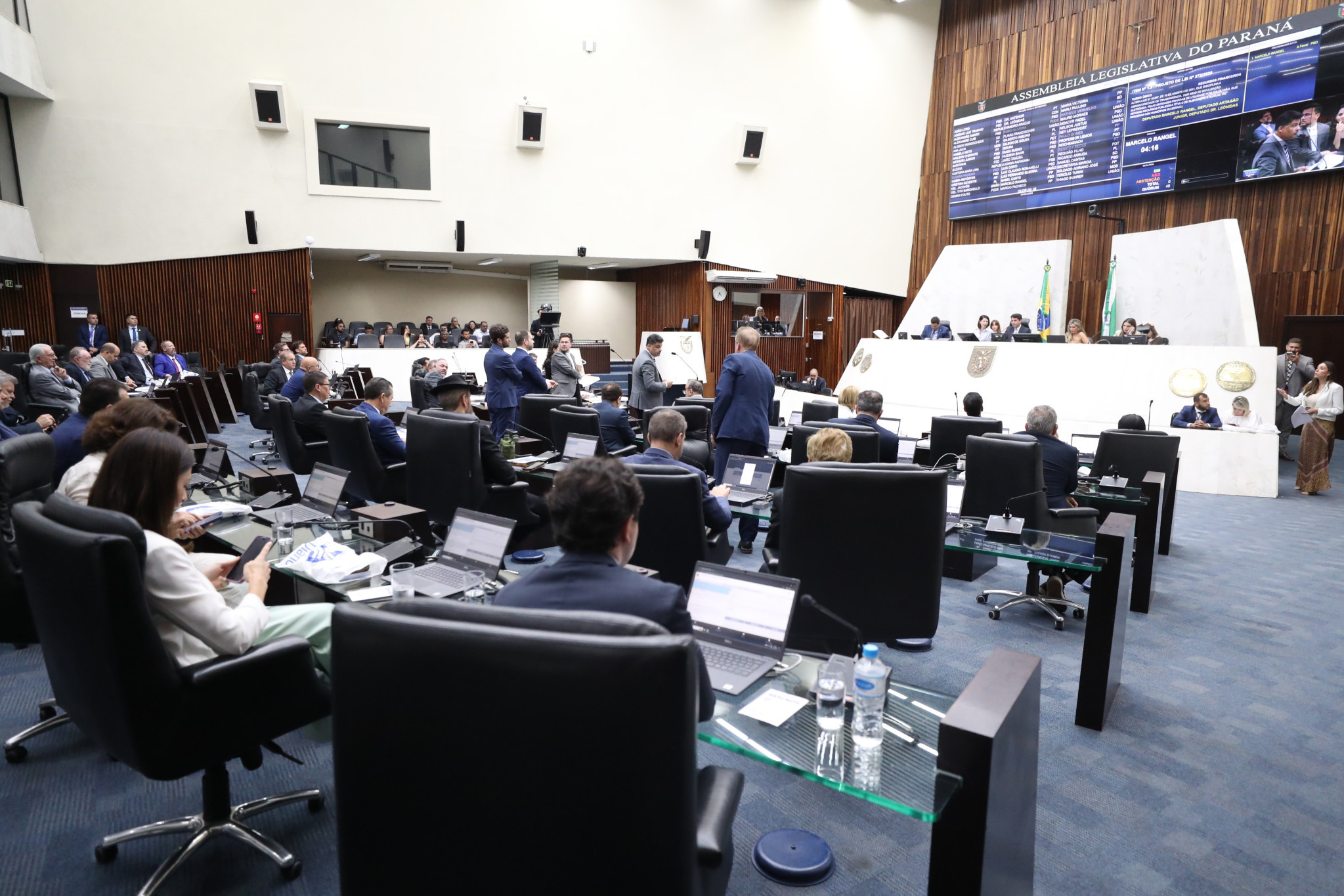 Segue para sanção proposta para reforçar transparência de entidades que recebem recursos públicos