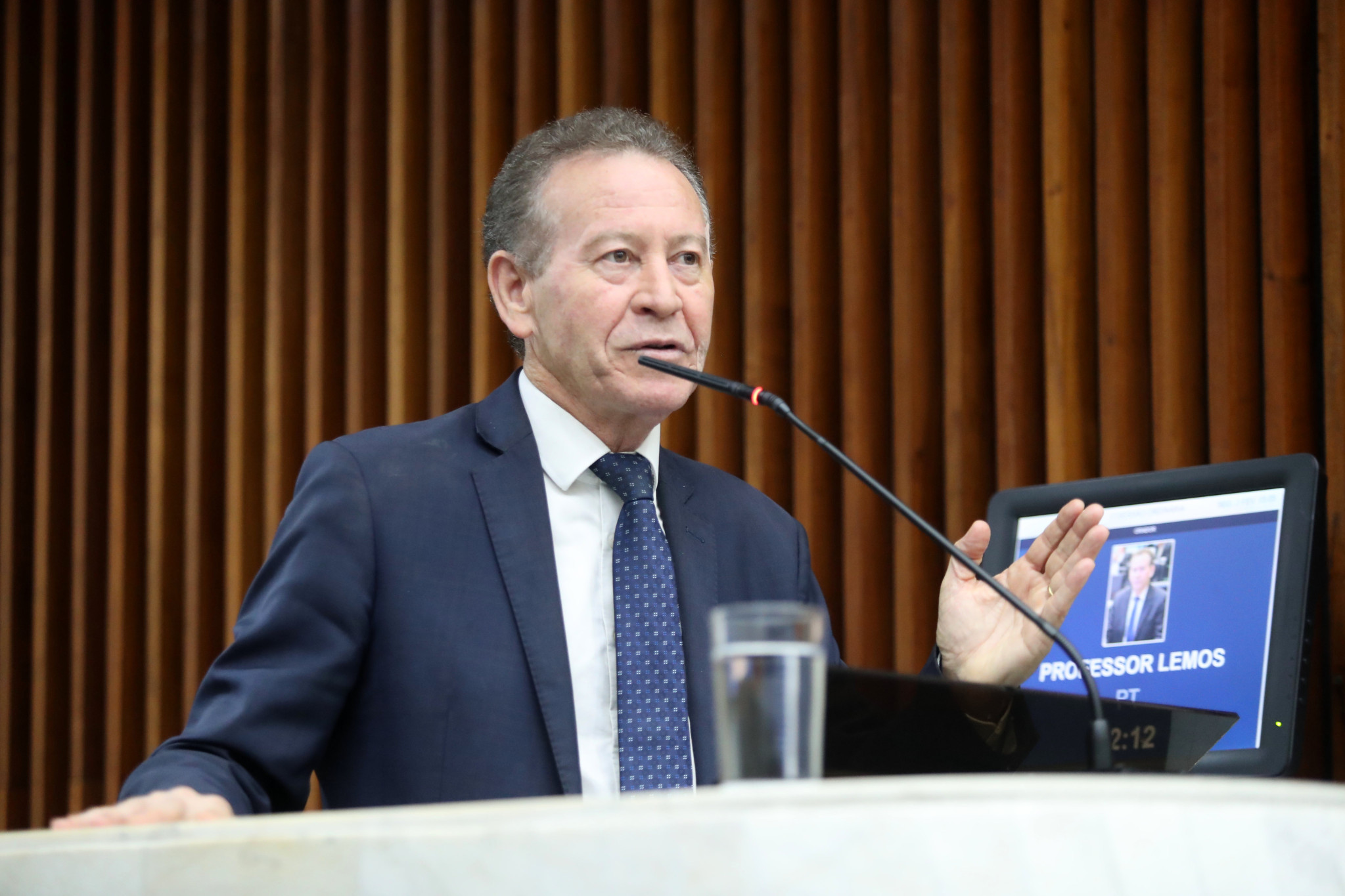 Deputado Professor Lemos (PT) cobra reposição salarial e justiça com aposentados na abertura dos trabalhos de 2026