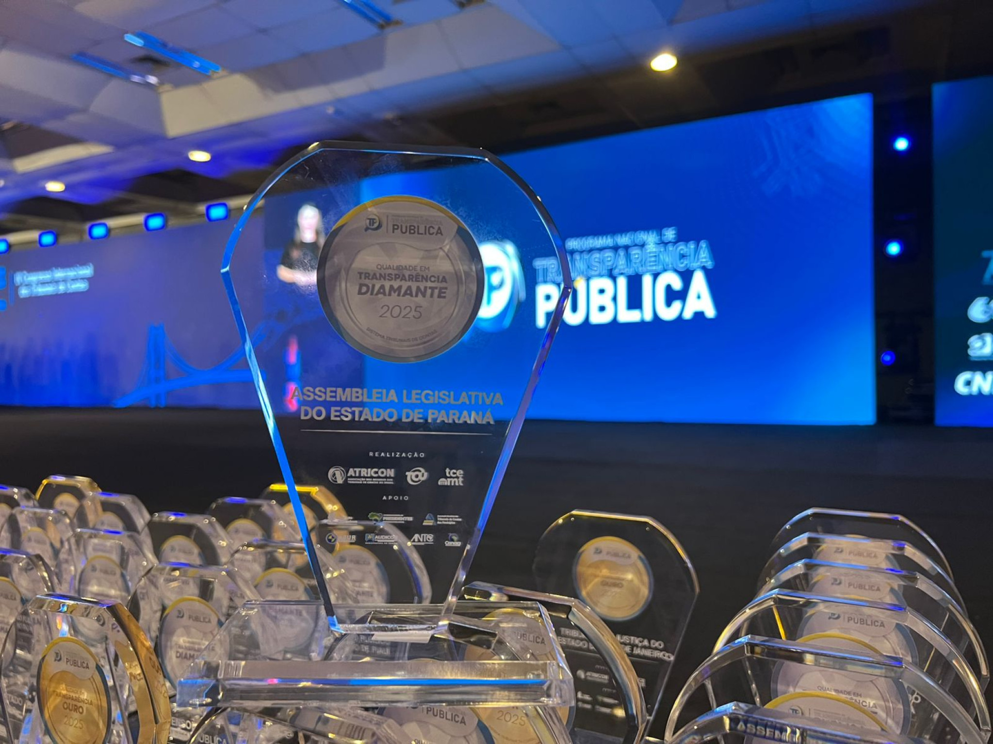 Assembleia Legislativa do Paraná alcança 100% em transparência e reconquista Selo Diamante