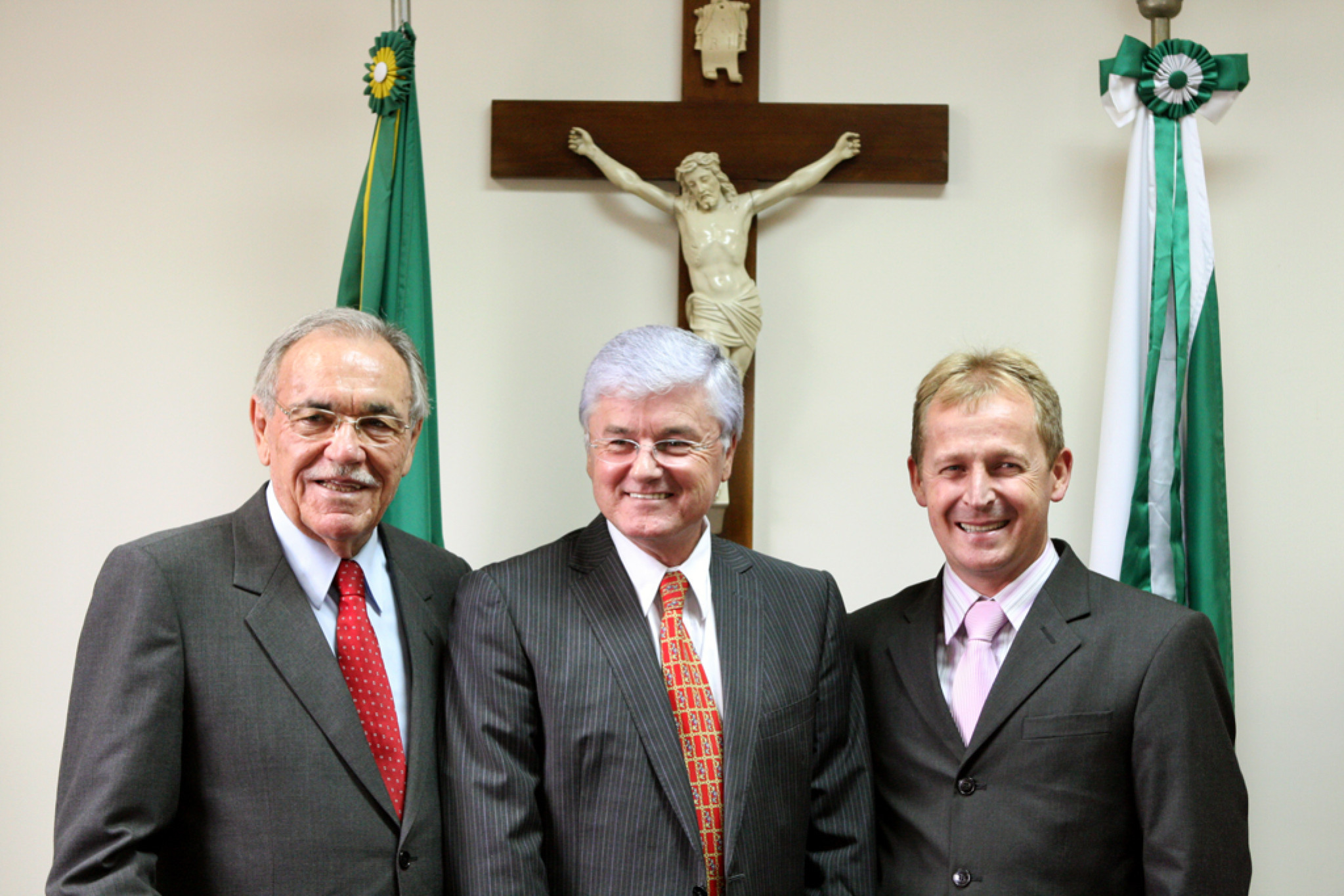 élton Welter e Duílio Genari Assumem Vagas No Legislativo