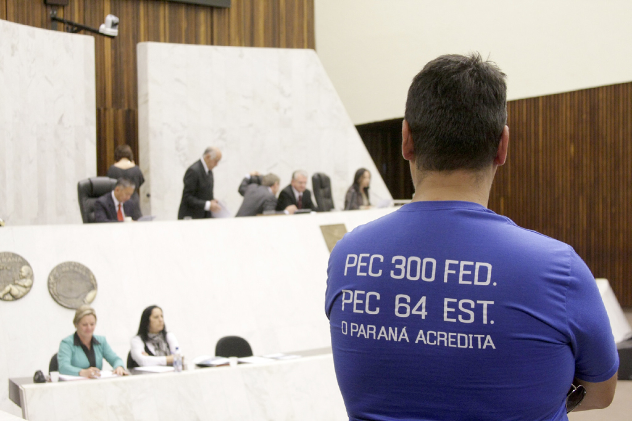 Deputados Aprovam Pec que Implanta Subsídio Para Policiais