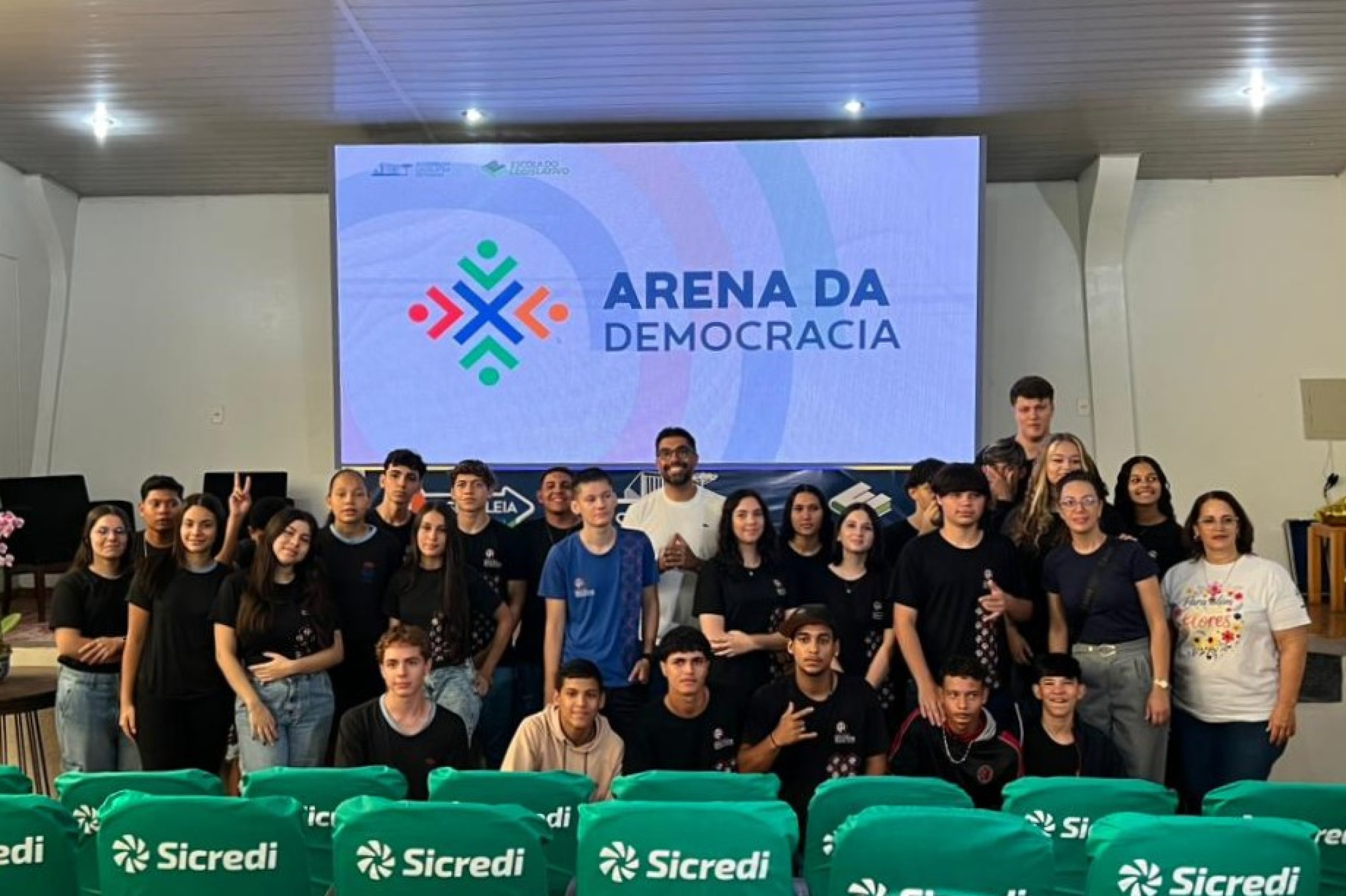 Ações de educação política, cidadania e capacitação marcam a participação da Assembleia Itinerante na Expo Umuarama 2026