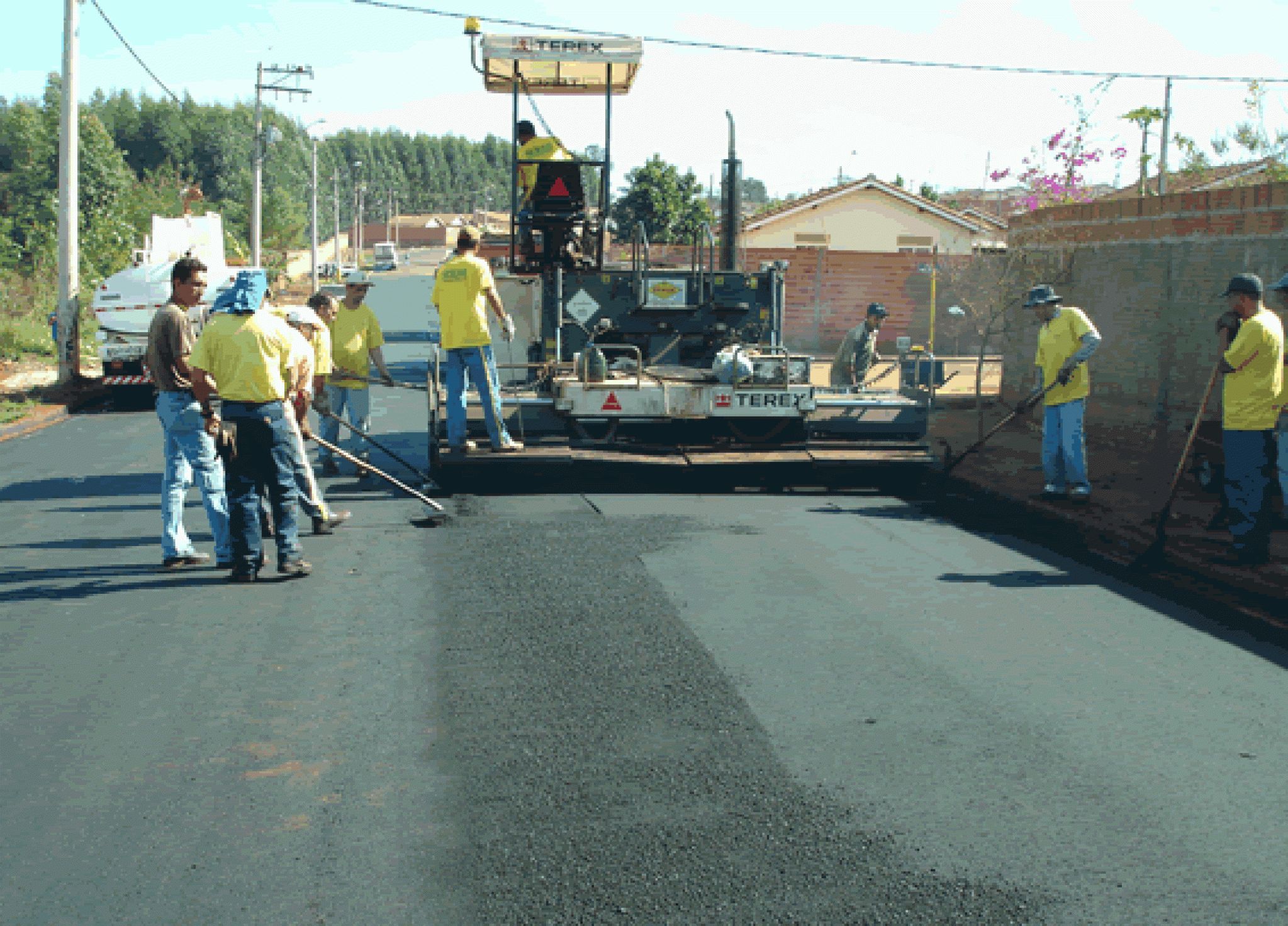 Poder Executivo Pede Liberação de Crédito Para Pavimentação Em 394 Municípios