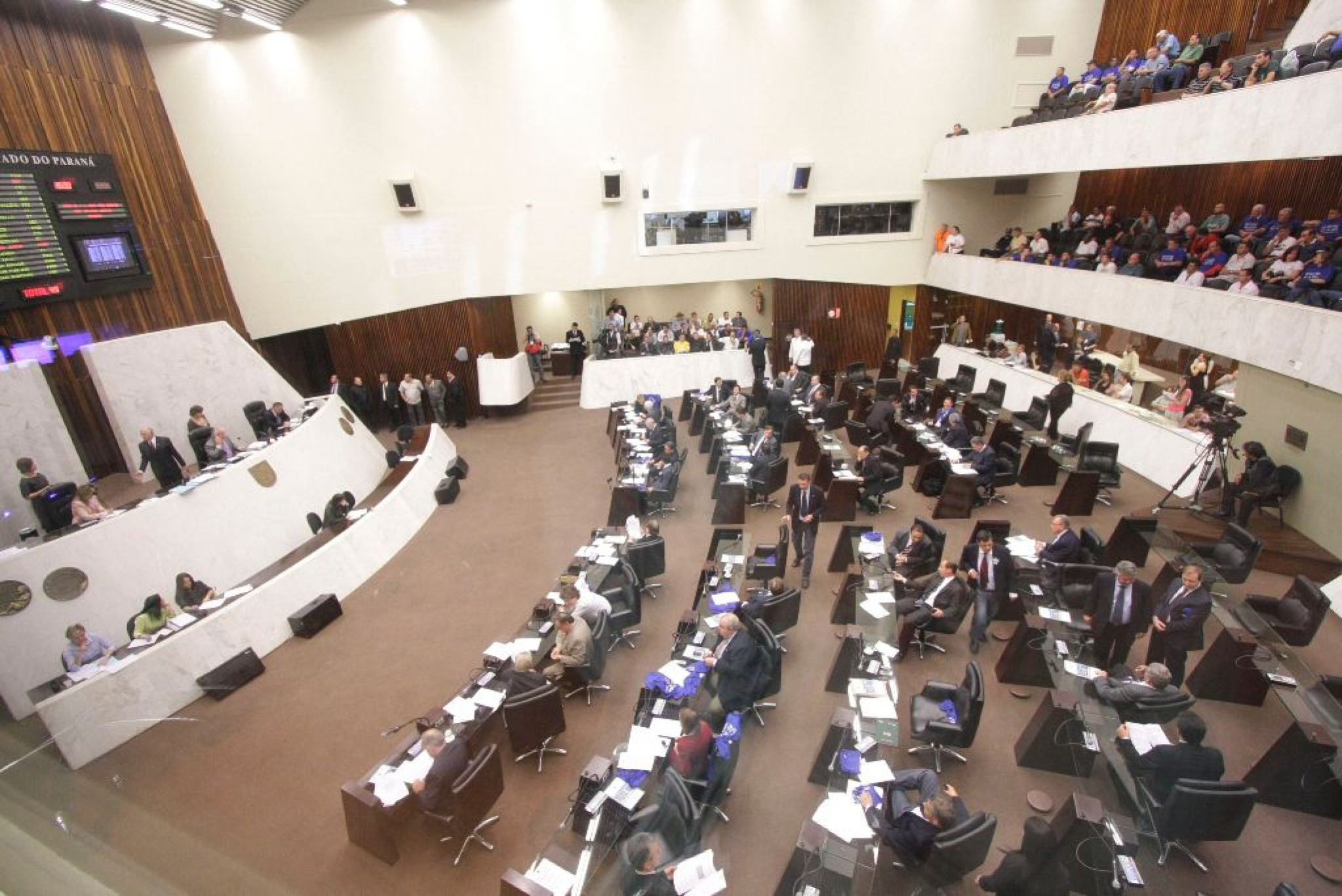 Aprovada Em Forma de Subemenda Substitutiva Geral a Segunda Discussão da Lei da Transparência