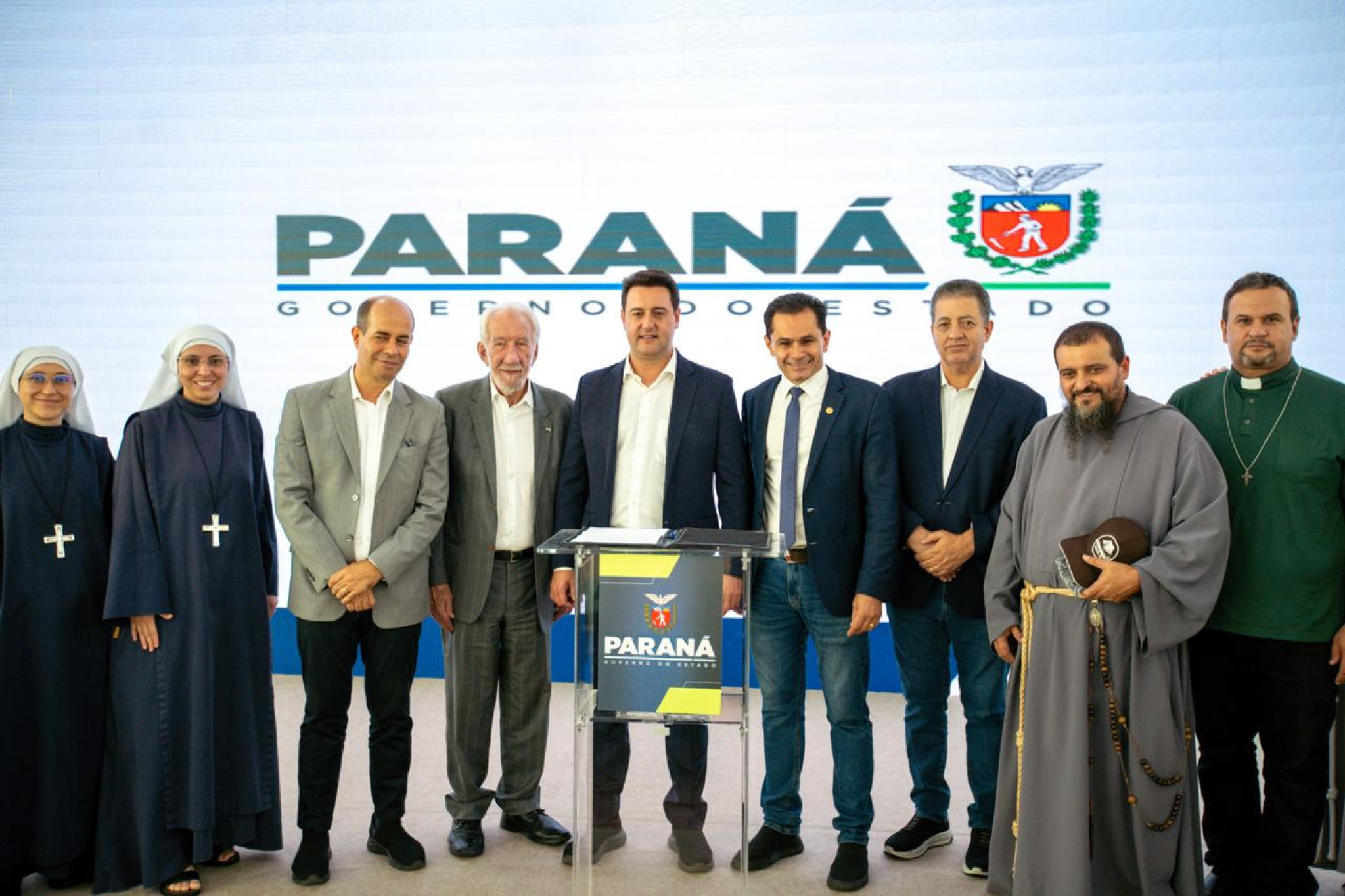 Sancionada lei que institui o Dia do Campista Católico e inclui data no calendário oficial do Paraná