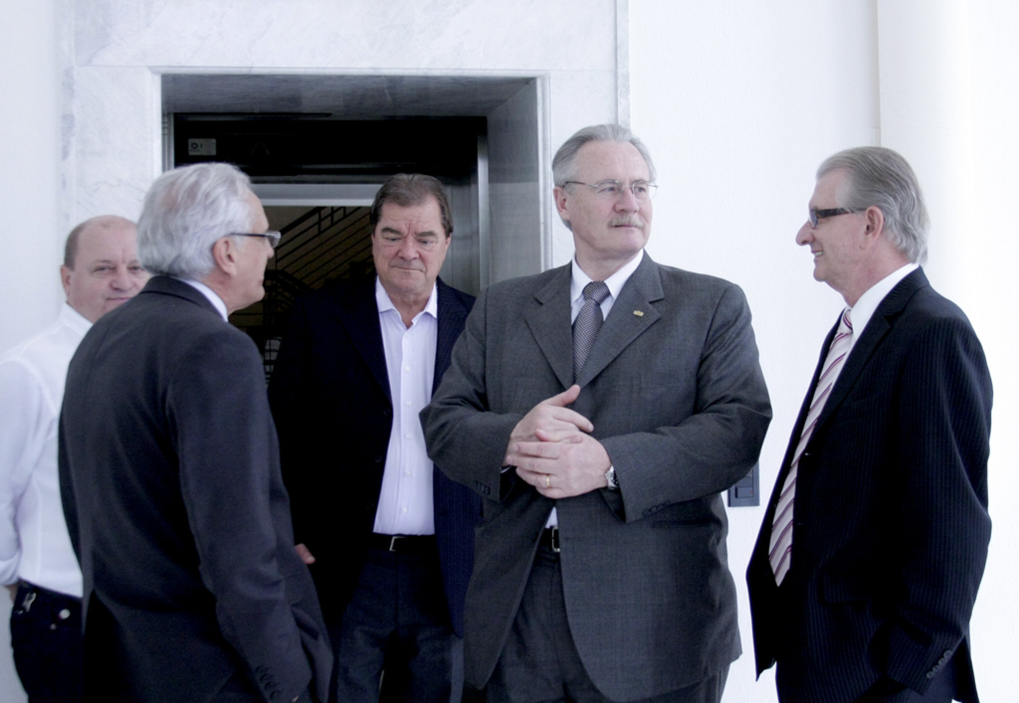 Pessuti e Justus Conversam Sobre Projetos do Governo que Tramitam Na Assembleia