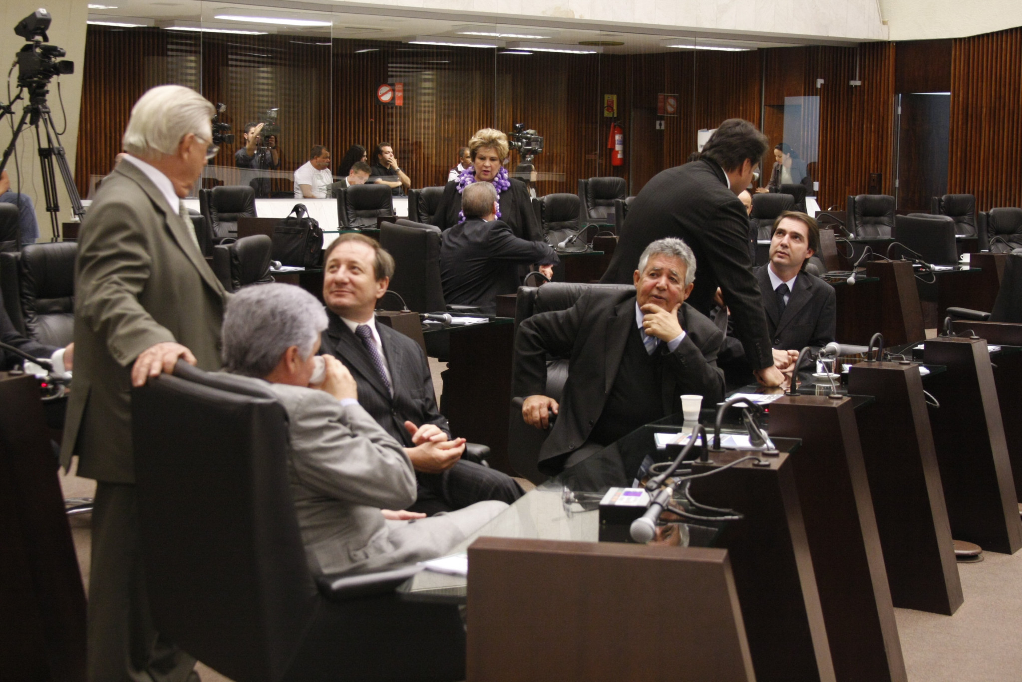 Deputados Aprovam Projeto que Define Gastos do Governo Em 2011