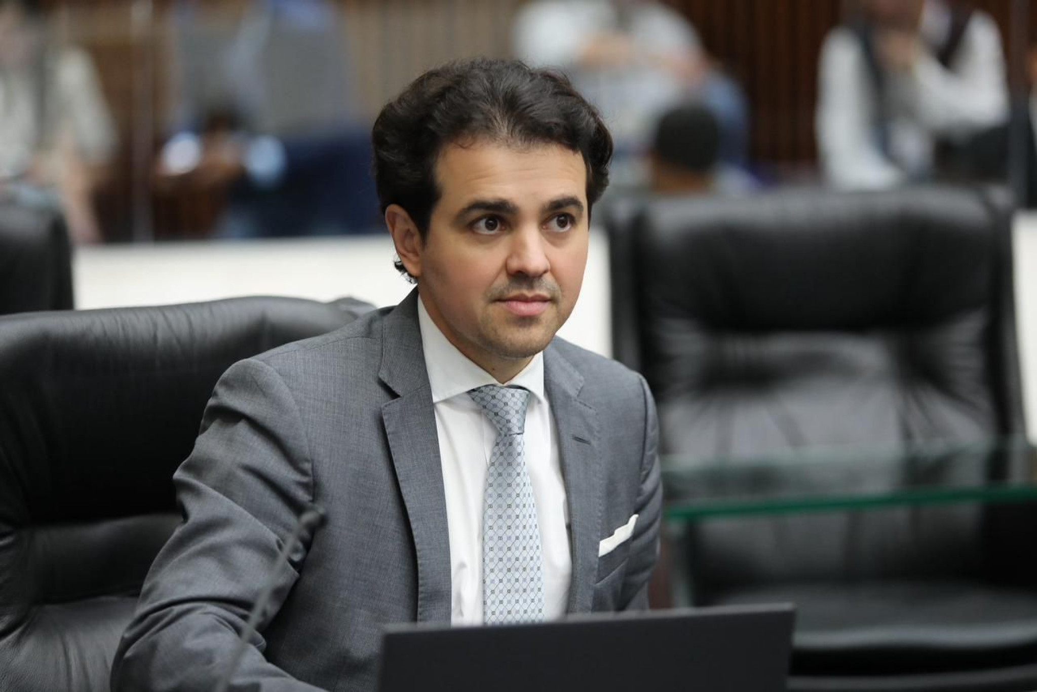 Deputado Luiz Fernando Guerra (União) propõe lei para atrair centros de dados e posicionar Paraná como referência nacional em economia digital