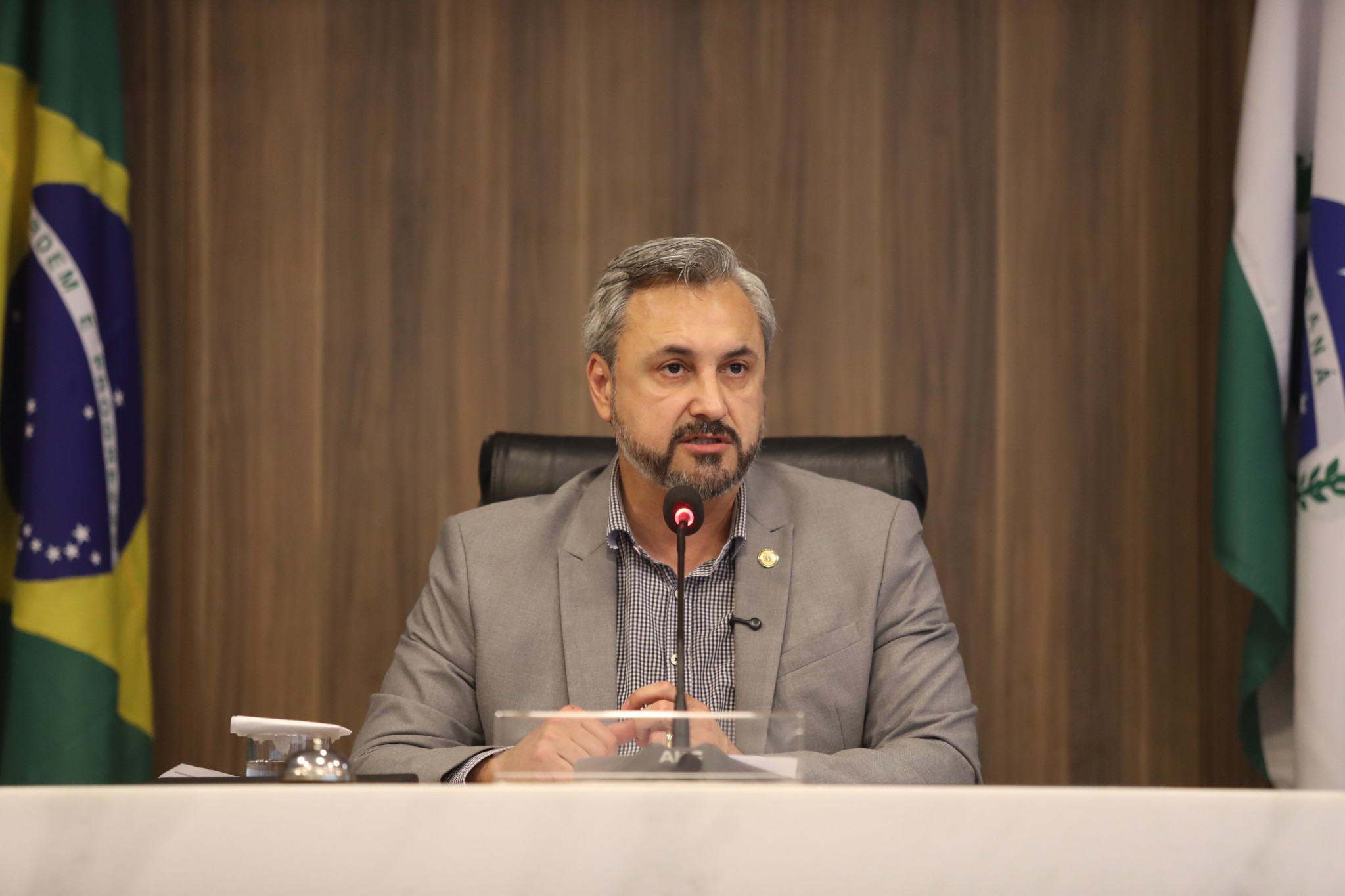 Requerimento pede explicações de concessionária após incidente com asfalto na BR-277