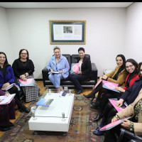 Deputado Arilson começa coleta de assinaturas para CPI da Copel - Arilson Chiorato