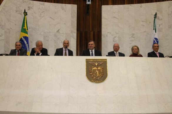 Sessão na Assembleia Legislativa destaca o centenário de nascimento do ex-governador Ney Braga