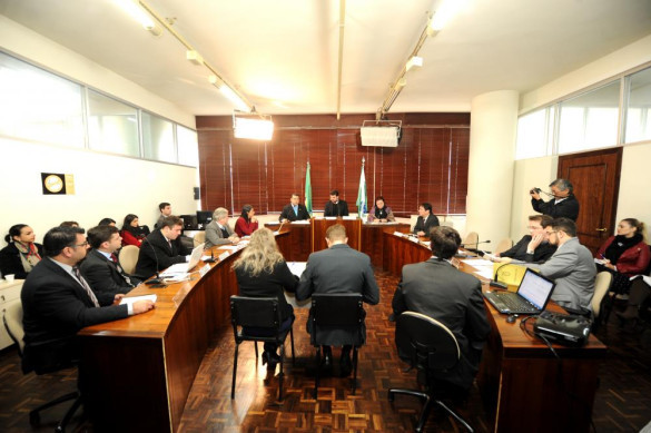 Comissão de Revisão propõe Regimento Interno mais ágil e transparente