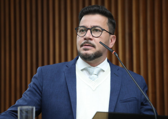 Líder da Oposição protocola pedido de informação sobre gastos do Governo do Paraná com publicidade