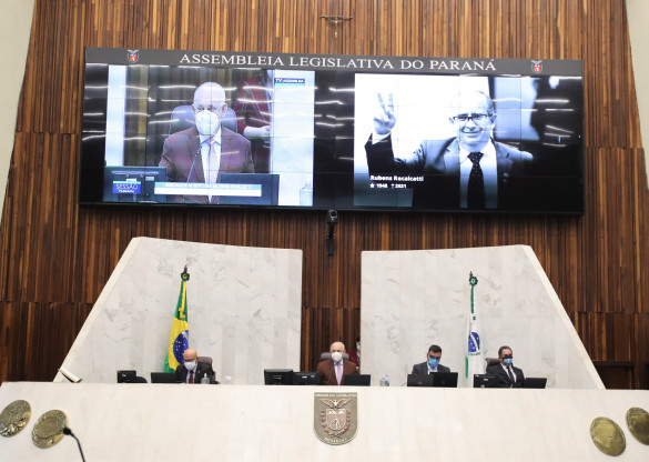 Em homenagem, Mesa Executiva da Assembleia exalta humildade e atuação de Recalcatti em defesa da segurança