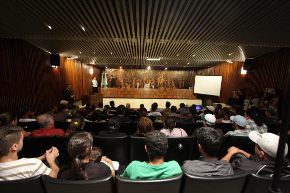 Comissão de Direitos Humanos abre debate sobre situação de moradores da Vila Sabará