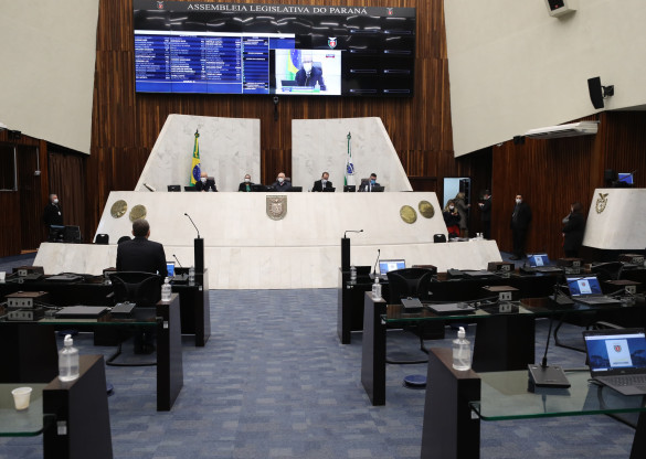 Projeto que institui o Programa Retoma Paraná avança na Assembleia