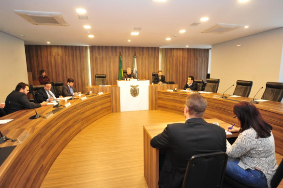 CPI das Tarifas Portuárias define cronograma para ouvir operadores dos portos paranaenses
