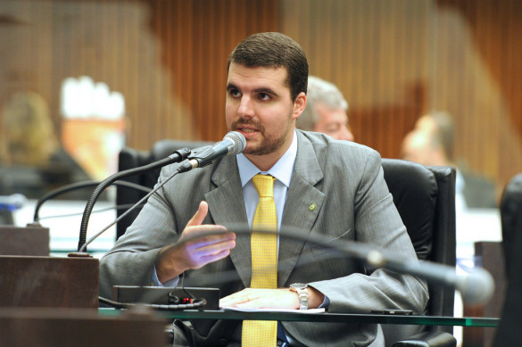 Projeto de Lupion quer garantir maior transparência às cobranças