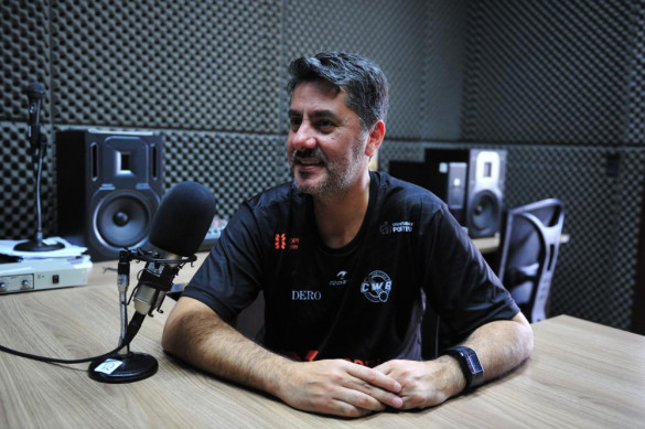 Time leva Paraná à elite após 15 anos e resgata antiga paixão pelo vôlei
