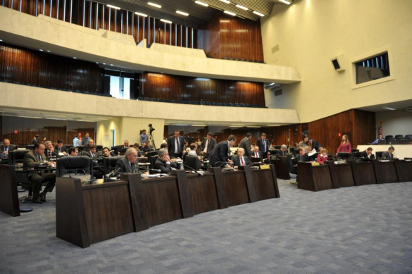 Orçamento do Estado para 2014 é aprovado em segunda votação