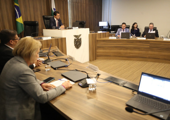 Comissão de Finanças e Tributação aprova projeto de lei que cria o Programa Regulariza Paraná