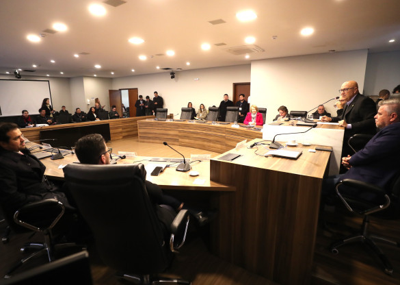 Projeto da LDO 2025 é aprovado pela Comissão de Orçamento e segue para votação em plenário