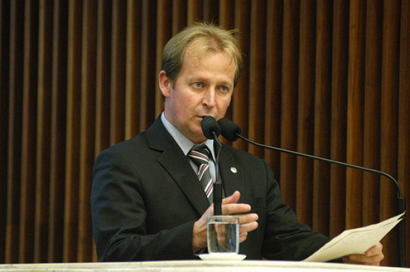 Projeto de Welter prevê compensação para preservação da Araucária