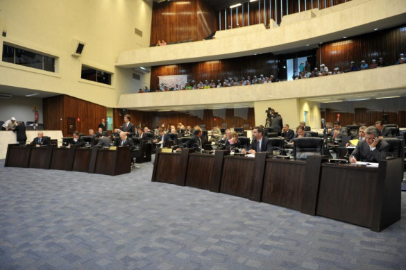 Assembleia aprova projeto que regulamenta parcelamento especial do ICMS e do ITCMD