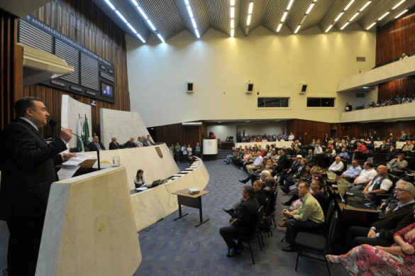 Assembleia presta homenagem a Curitiba, que completa 321 anos no sábado (29)