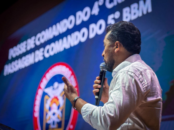 Deputado Adriano José (PP) participa da posse do novo comandante do 4º CRBM em Maringá