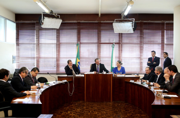 CCJ faz sessão extra para votar projeto que altera o Regimento de Custas