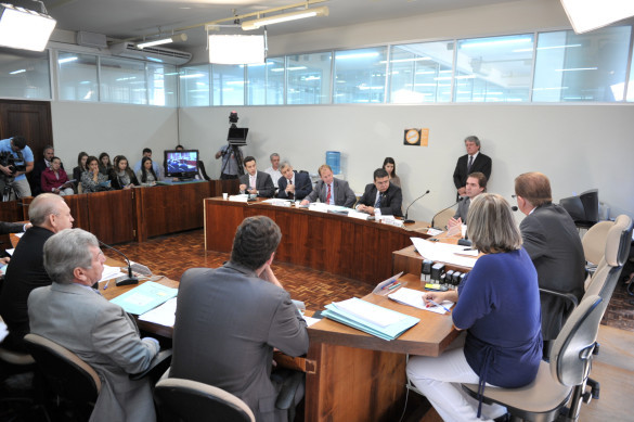 CCJ aprova isenção de ICMS sobre diesel para transporte coletivo urbano e metropolitano integrado