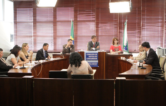 Descredenciamento de médicos dos planos de saúde é discutido no Legislativo