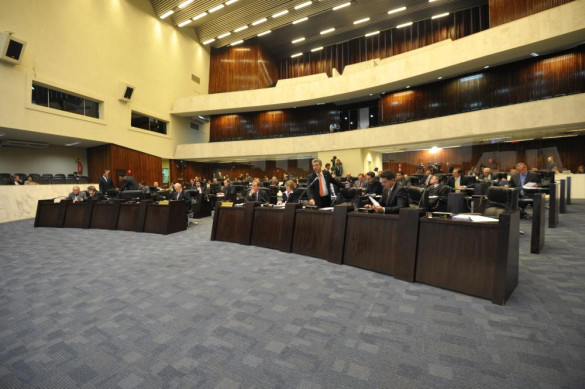Lei de Diretrizes Orçamentárias (LDO) para 2015 segue para sanção do governador