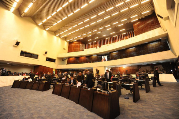 Projeto que garante apoio a recém-nascido com Síndrome de Down vai para sanção governamental