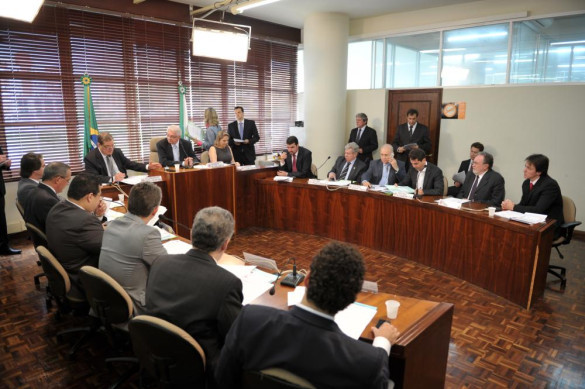 Emenda a projeto que transfere atividades da Secretaria do Planejamento passa pela CCJ