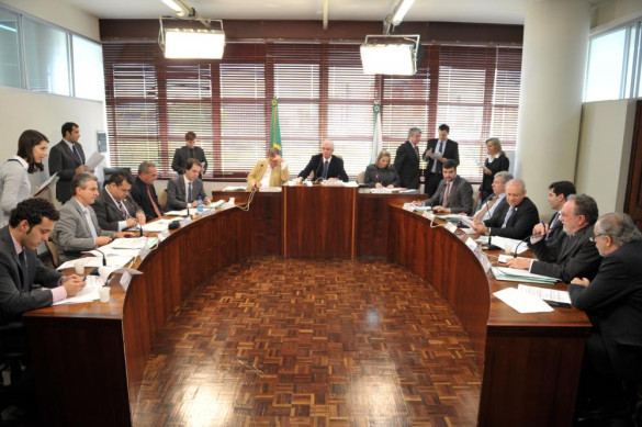 CCJ aprova programa social do Governo que poderá beneficiar 104 mil famílias