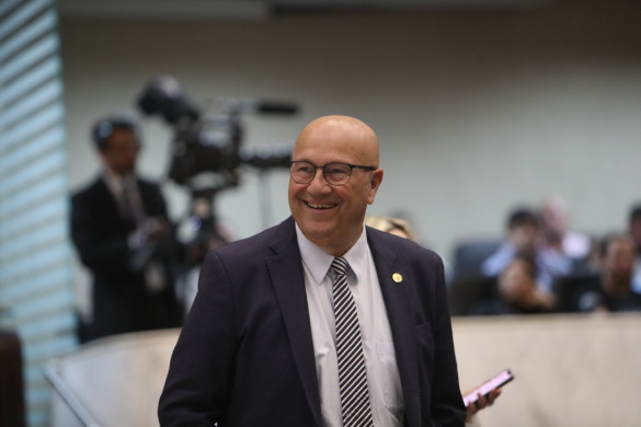 Projetos de lei do deputado Luiz Claudio Romanelli (PSD) seguem para sanção do governador