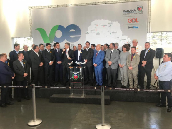 Deputados participam de lançamento de programa que incentiva a aviação regional no Paraná
