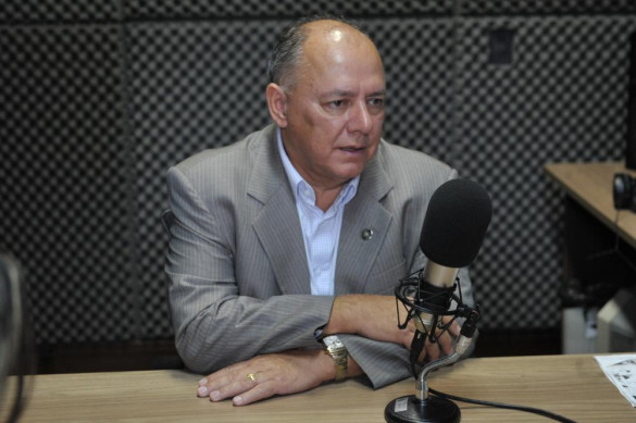 Um premiado Schiavinato está nas ondas da Rádio Assembleia desta semana, no programa "Fala Deputado"