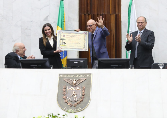 Helinho Pimentel é o mais novo Cidadão Benemérito do Estado do Paraná
