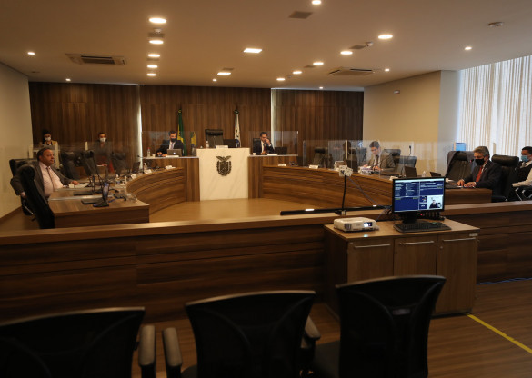 Proposta que institui regime de previdência complementar para servidores avança na CCJ