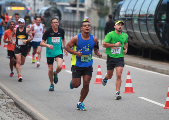Corrida da Assembleia Legislativa fecha temporada de provas da Prefeitura de Curitiba