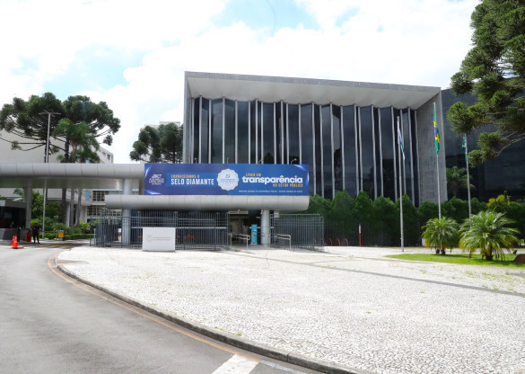 Assembleia terá semana com debates sobre defesa do consumidor, homenagens e programação especial de Natal