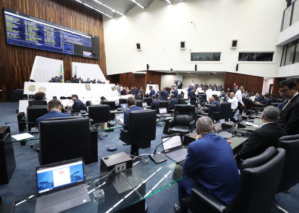 Assembleia inicia análise de projeto que altera Lei de desestatização da Celepar
