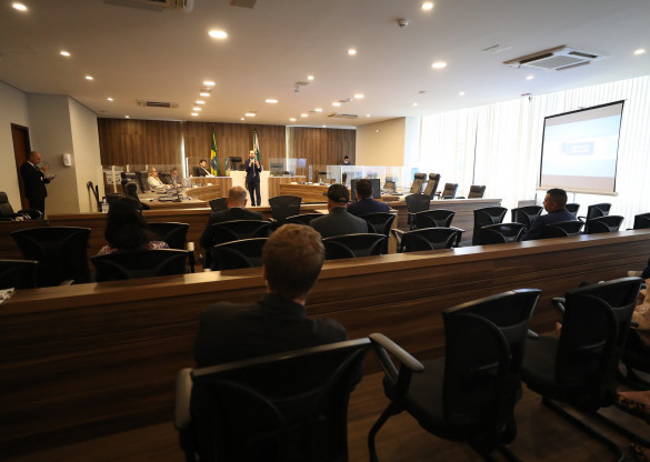 Parlamento estadual vira pauta de pesquisas sobre importância da Assembleia Legislativa