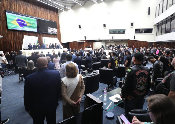 Assembleia Legislativa do Paraná presta homenagem ao Dia Nacional das Missões e ao trabalho realizado pelas igrejas